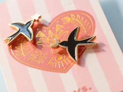 Lot de 2 Pin's Hirondelles Swallows - ATWS