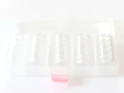Mallette de rangement avec ses 25 petites boites rondes