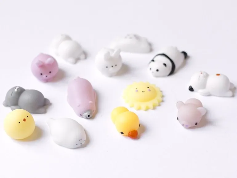 Mini squishy ours polaire rose - anti-stress