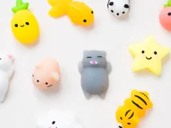 Mini squishy tête de chat rose - anti-stress