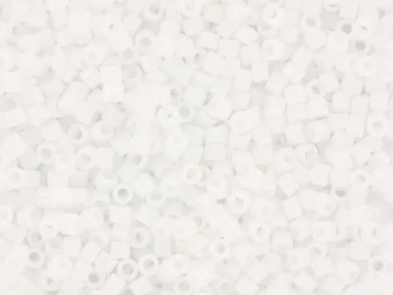 Miyuki delicas 11/0 - Opaque white 200