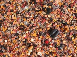 Mélange de perles heishi et de breloques - Petra