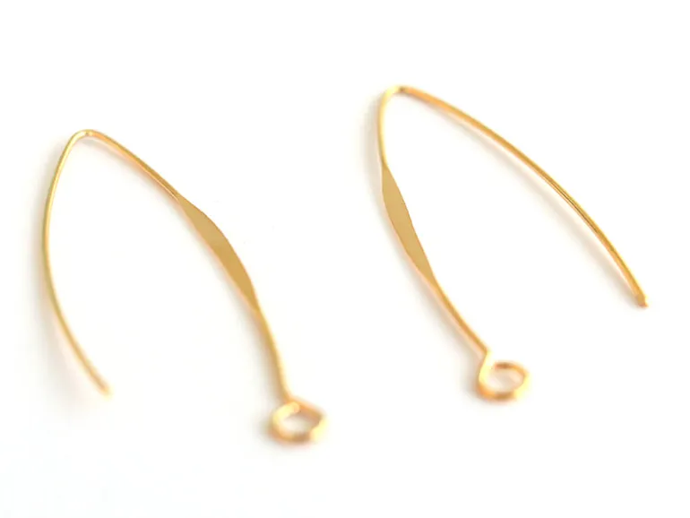 Paire de boucles d'oreilles dormeuses avec anneau - dorée à l'or fin