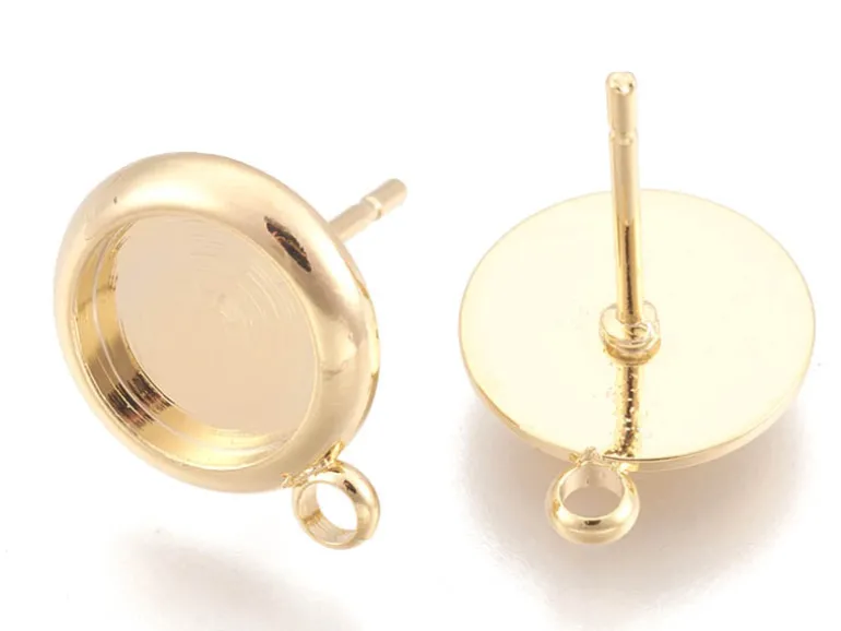 Paire de boucles d'oreilles pour cabochons ronds - doré à l'or fin 18k - 8 mm