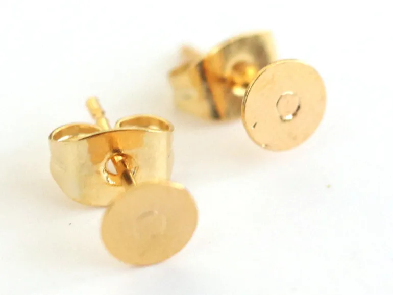 Paire de puces d'oreilles avec embouts - doré à l'or fin
