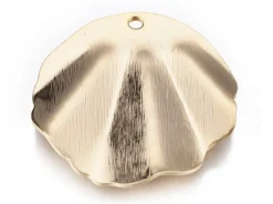 Pendentif coquillage 30 mm - doré à l'or fin