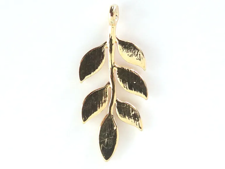 Pendentif feuille - doré à l'or fin
