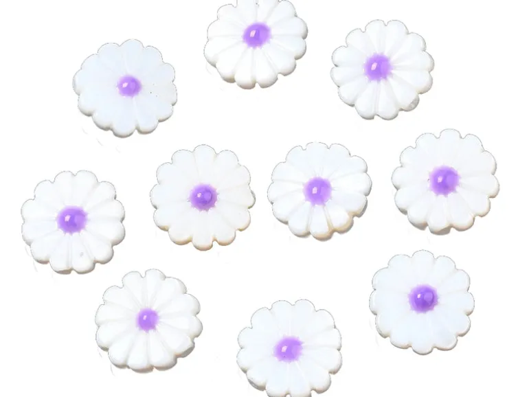 Perle pâquerette à cœur émaillé violet - 12 mm