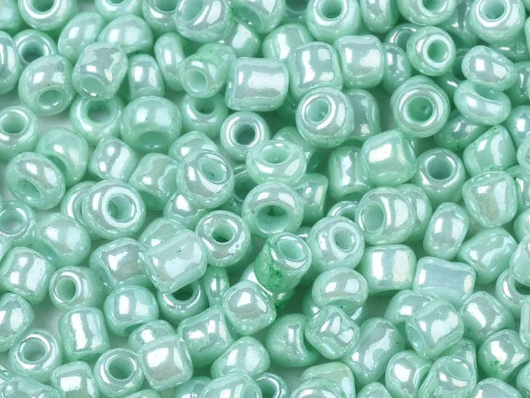 Perles de rocailles en tube - Vert d'eau shine - 2 mm