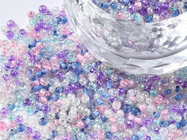 Perles de rocailles transparentes en tube - Mélange arc-en-ciel bleu et parme - 2 mm
