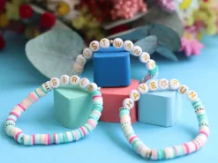 Perles lettres 3 mots pour bracelet à personnaliser - Girls, Just Wanna et Have Fun
