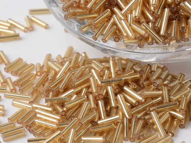 Perles tubes bugles - Doré - 6 mm - 10 g