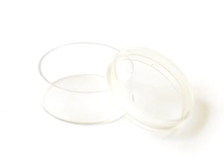 Petite boite ronde transparente