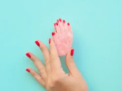 Pince à cheveux - Main