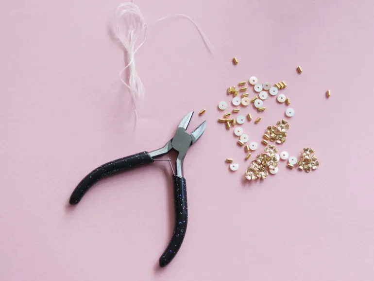 Pince pour bijoux - coupante