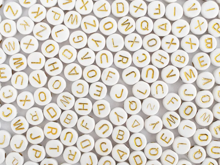 Pot perles lettres – Blanches