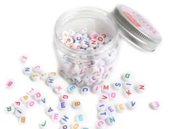 Pot perles lettres – Multicolore