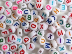 Pot perles lettres – Multicolore