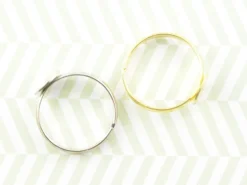 Support de bague - couleur argenté