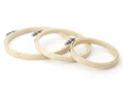 Tambour à broder bois clair - 15 cm