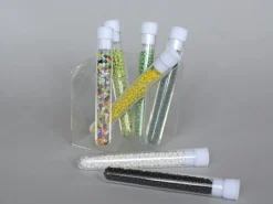 Tube de 350 perles de rocailles opaques - Vert foncé